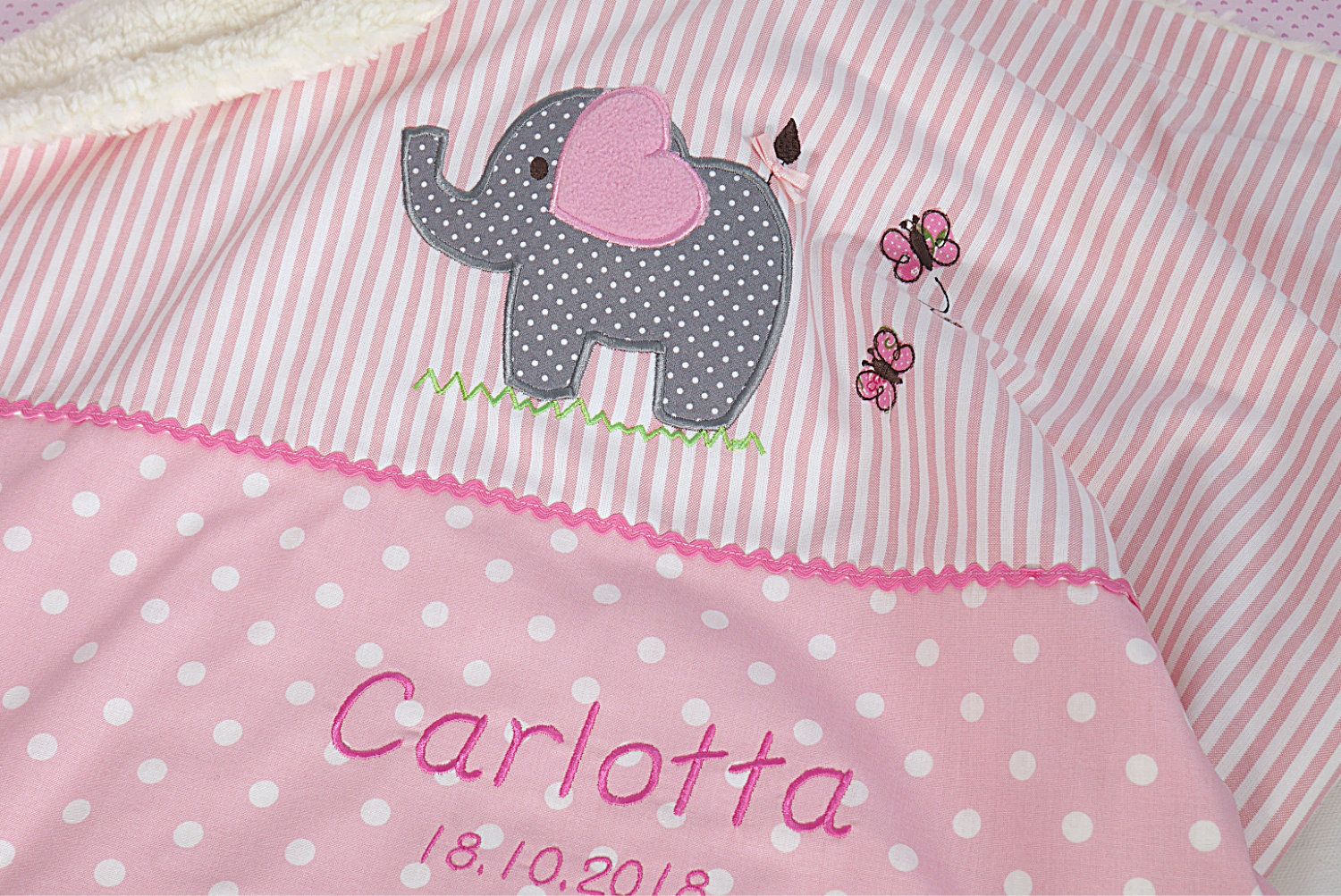 in Babydecke Biggis Design mit Elefant – rosa